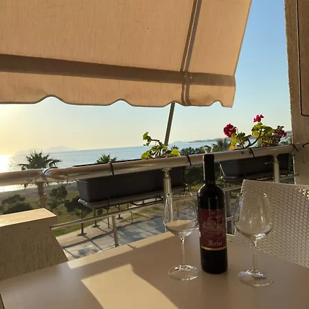 Beachfront * Vlorë